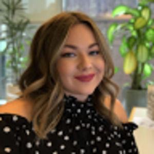 Meet your Posher, Casey